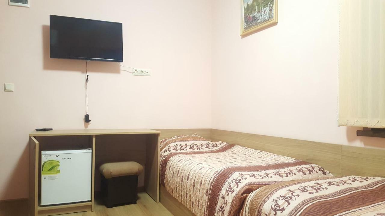Chilingirovata Kashta Hotel พาเวลบันยา ภายนอก รูปภาพ